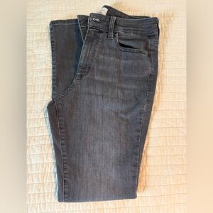 Universal Thread Super skinny 6L washed black